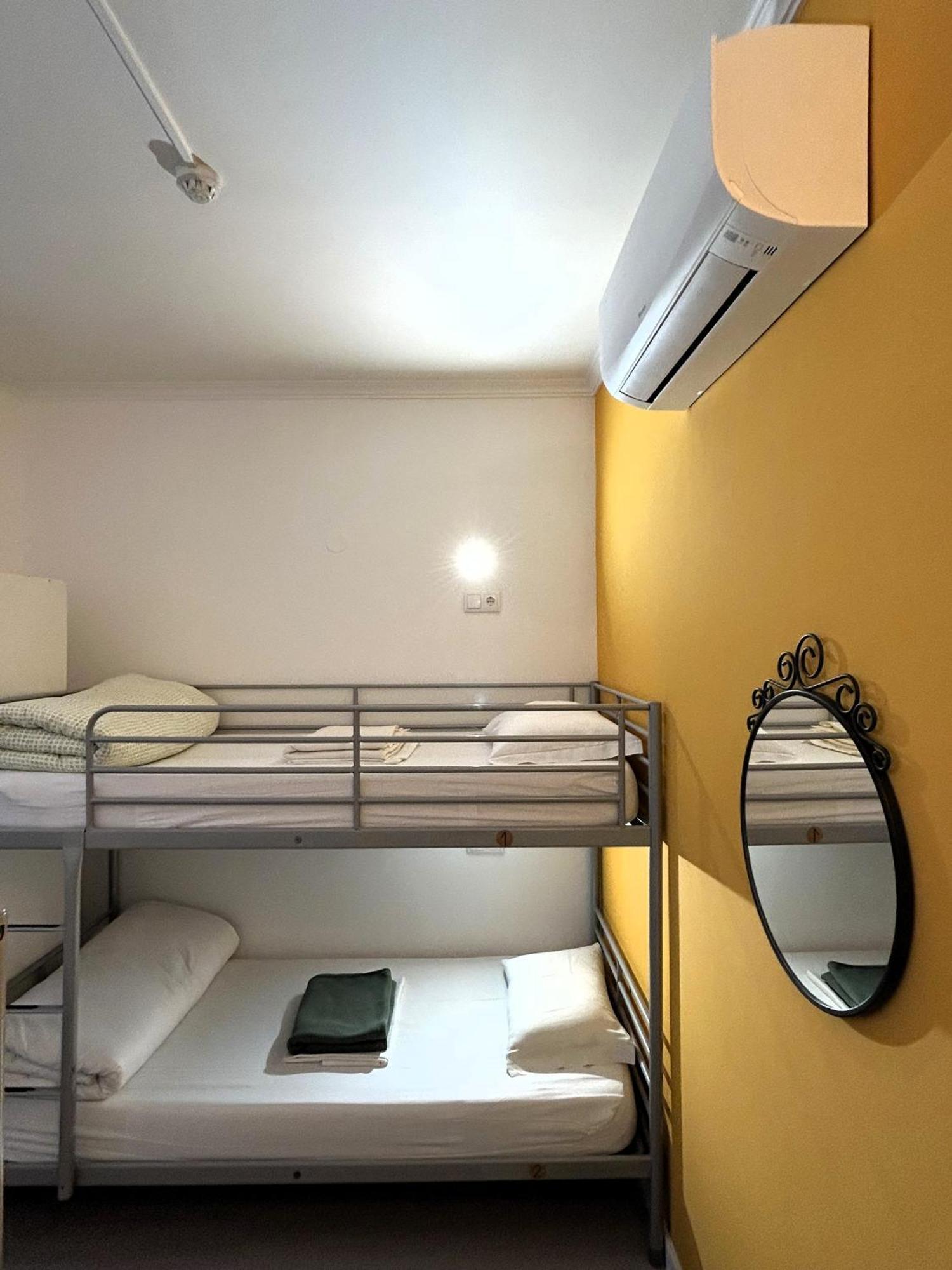 Bett im gemischten Schlafsaal mit 4 Betten
